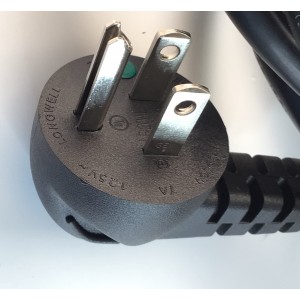 CABLE DE ALIMENTACION DE VOLTAGE TRIFASICO  “NUEVO“  /  TIPO L /  TREBOL / MICKEY / ENCHUFE ANGULAR / 7A / 125-250V / 3 CLAVIJAS / COMPATIBLE CON DIFERENTES DISPOSITIVOS        